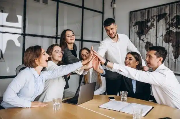 Por quê integrar o CRM Dynamics ao site e outros sistemas de integração Sistema de Integração